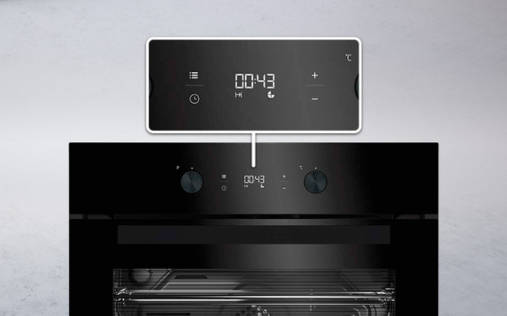 Piekarnik BEKO BIR24303BCS - Intuicyjny wyświetlacz semi-sensorowy