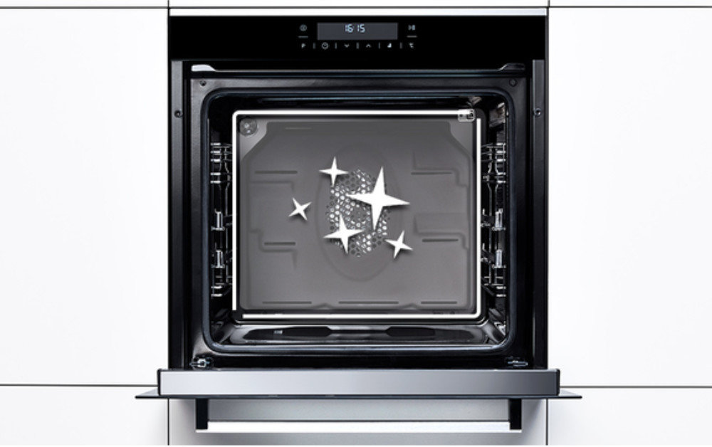 Piekarnik BEKO BIR24303BCS - Katalityczny system czyszczenia