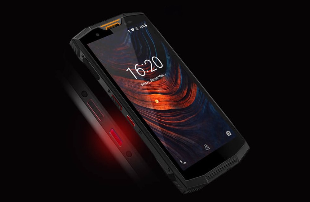 DOOGEE S80 obudowa ergonomia