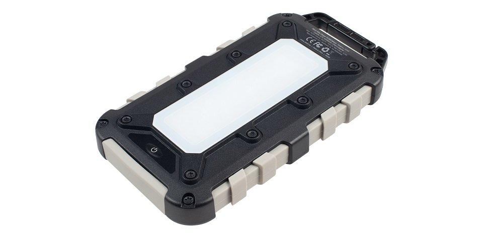 Powerbank XTORM Solar Charger Robust 10000 mAh widok tył