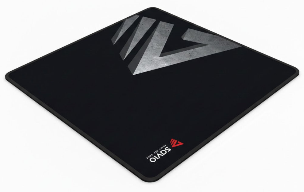 SAVIO Precision Control powierzchnia typu Speed gładkiego materiału o niskim oporze - podkładka na białym tle pod kątem