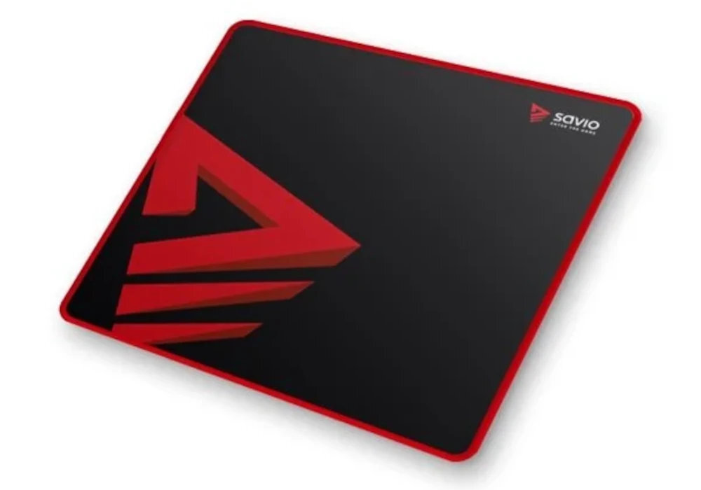 SAVIO Turbo Dynamic powierzchnia typu Speed gładkiego materiału o niskim oporze - podkładka na białym tle pod kątem