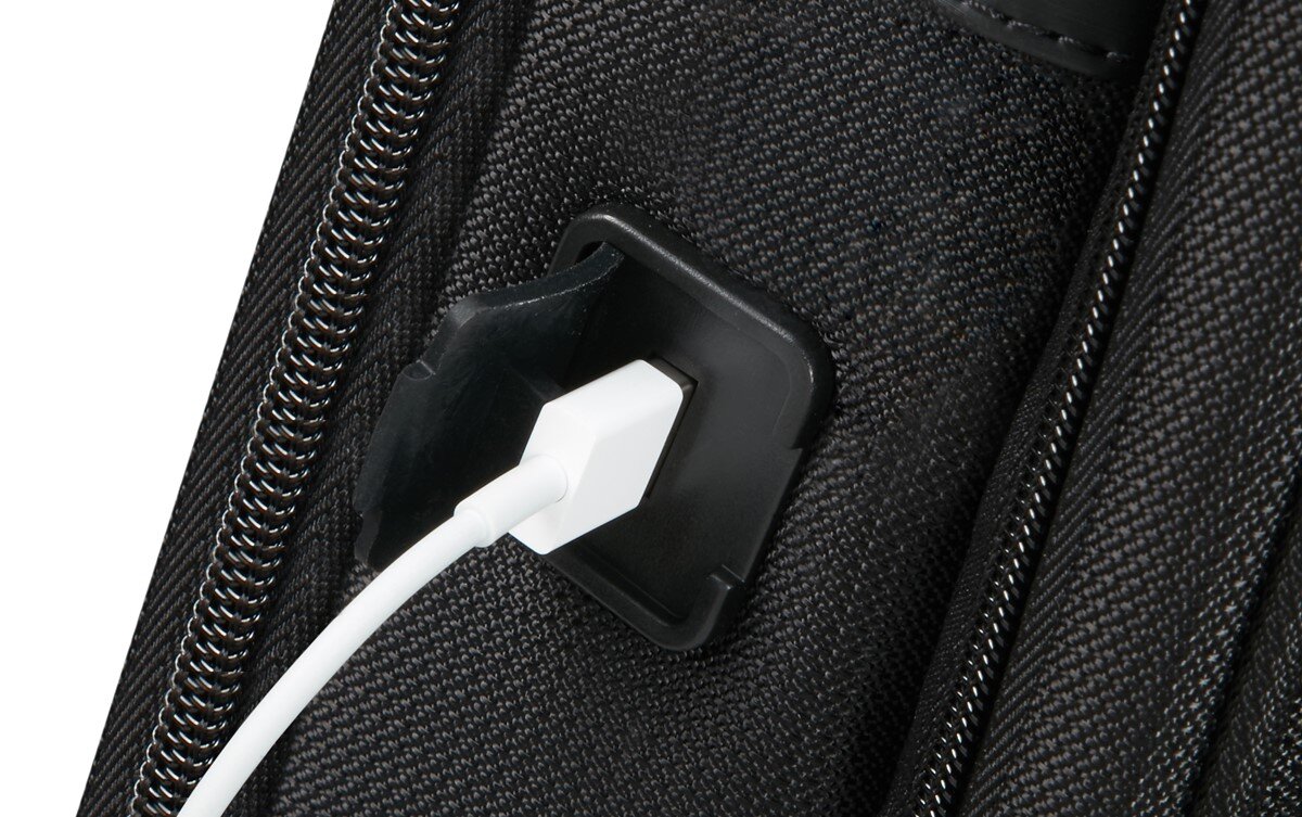 Ładowanie bez wyciągania powerbanku torba na laptop Samsonite Vectura Evo Bailhandle