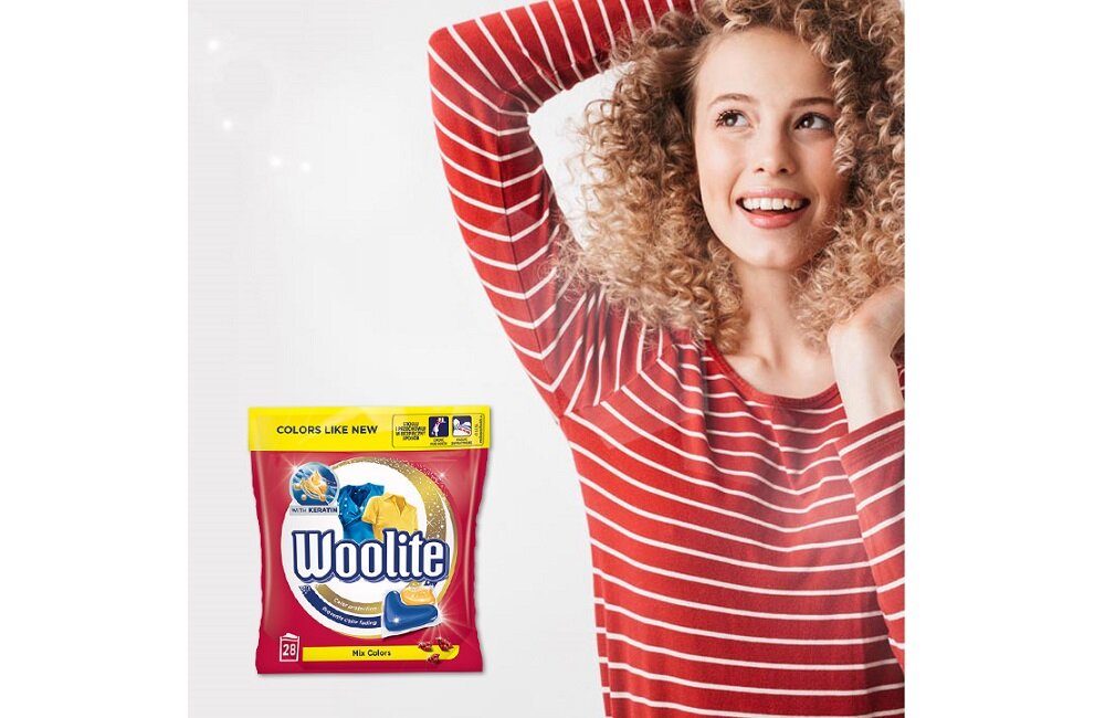 Kapsułki do prania WOOLITE Colour 28 szt 