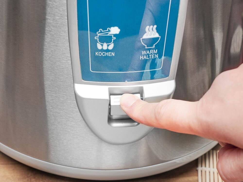 Ryżowar GASTROBACK 42507 do ogotwania różnych rodzajów ryżu, wygodne rozwiązanie, zdrowe i szybkie posiłki