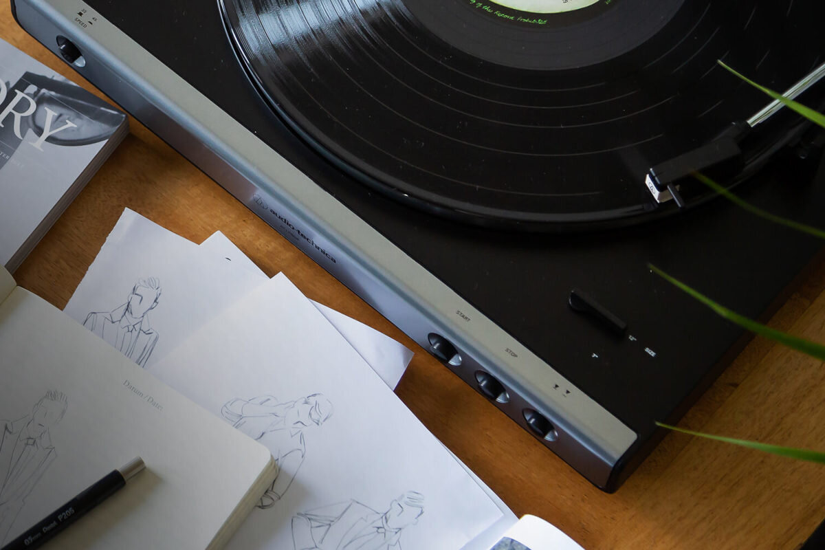 Програвач AUDIO-TECHNICA AT-LP60XUSB чорний з CSR, BT, підтримкою aptX кодека