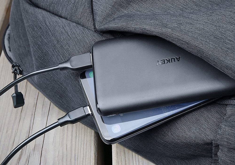 powerbank AUKEY PB-XN10 wytrzymały