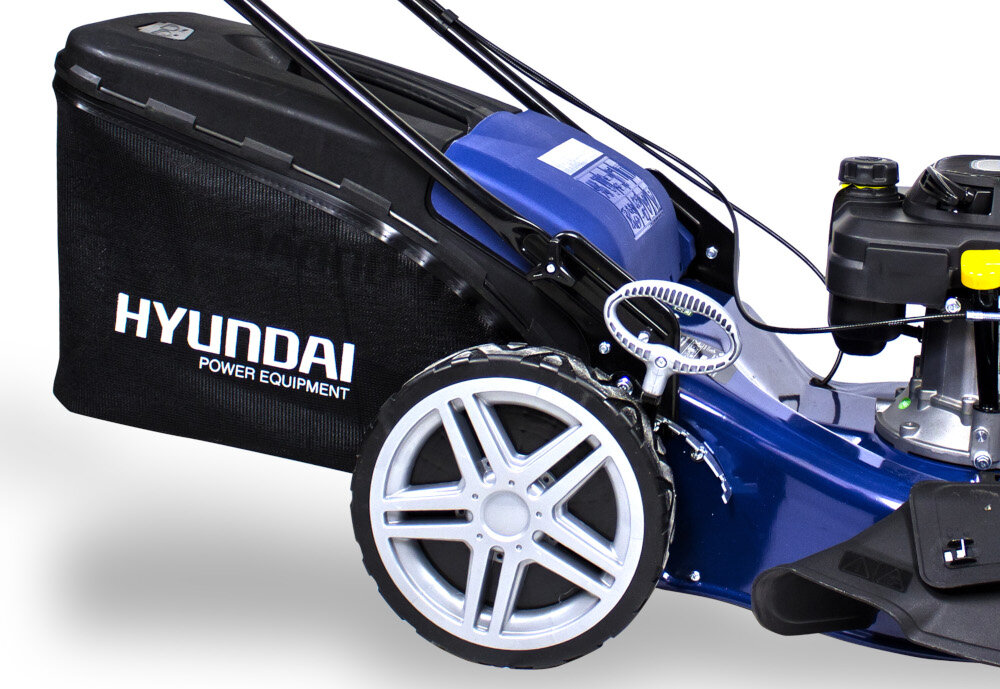 Kosiarka spalinowa HYUNDAI HTDT561RP kosz pojemnosc
