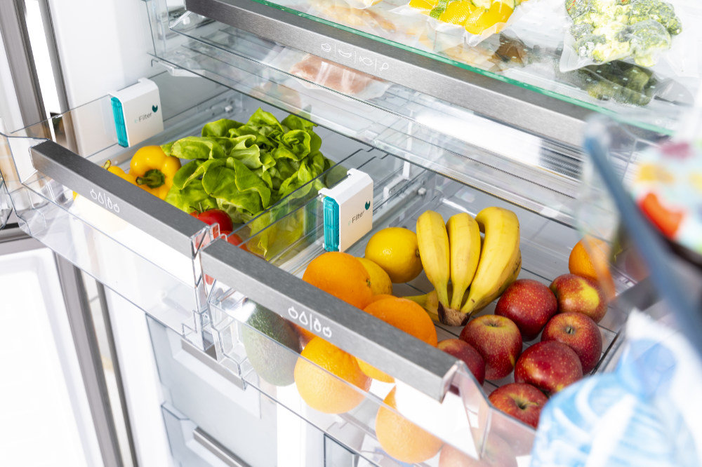 Lodówka SHARP SJ-F2560EVA - Optymalne warunki przechowywania warzyw i owoców