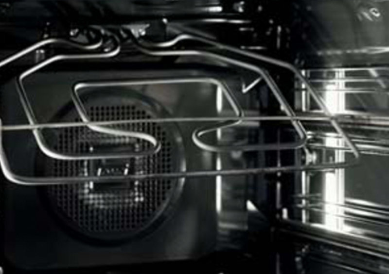 Piekarnik TEKA HLB 8600 P ST  - Nowy kształt wnętrza i grzałki grilla