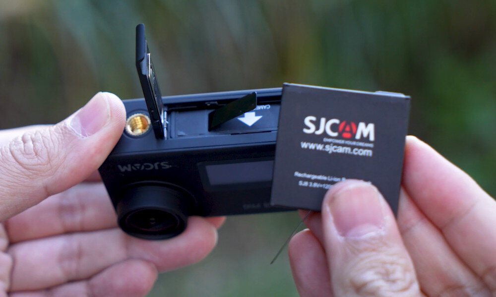 Kamera sportowa SJCAM SJ8 Air Czarny bateria pojemność żywotność ładowanie porty