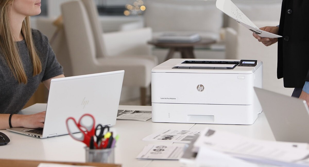 Drukarka HP LaserJet Pro M404dw Skutecznie sprawdzono, jak ocenia się jakość pracy Została stworzona z myślą o rozwoju Twojej firmy
