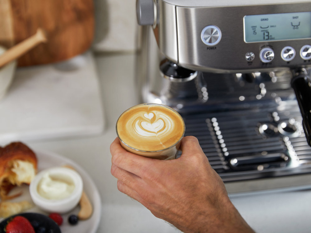 Эспрессо-машина SAGE Barista Pro SES878BSS Точно настроенный процесс экстракции эспрессо