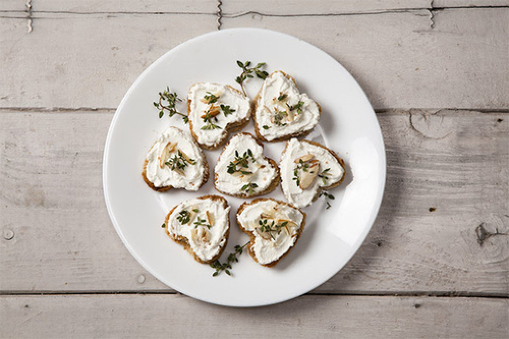 Lodówka GORENJE ORB153BL - IonAir z DynamiCooling