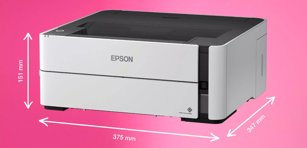 Drukarka EPSON EcoTank M1170 Automatyczny druk dwustronny, Wi-Fi prezentacja drukarki od przodu pod kątem na różowym tle z wymiarami- solidna obudowa do biura
