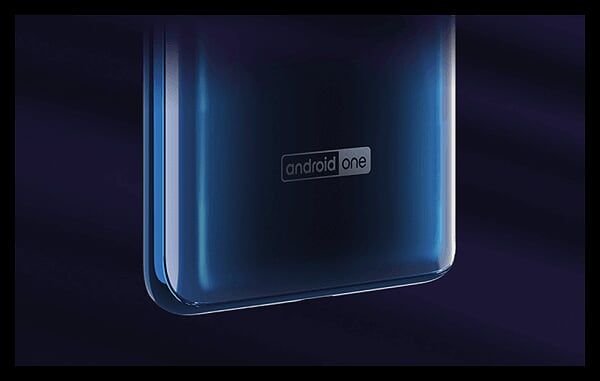 smartfon motorola one vision asystent google