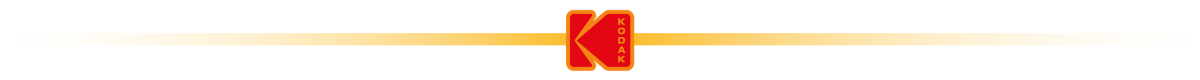 Czerwono-żółty pasek z logo \'Kodak\' pośrodku.