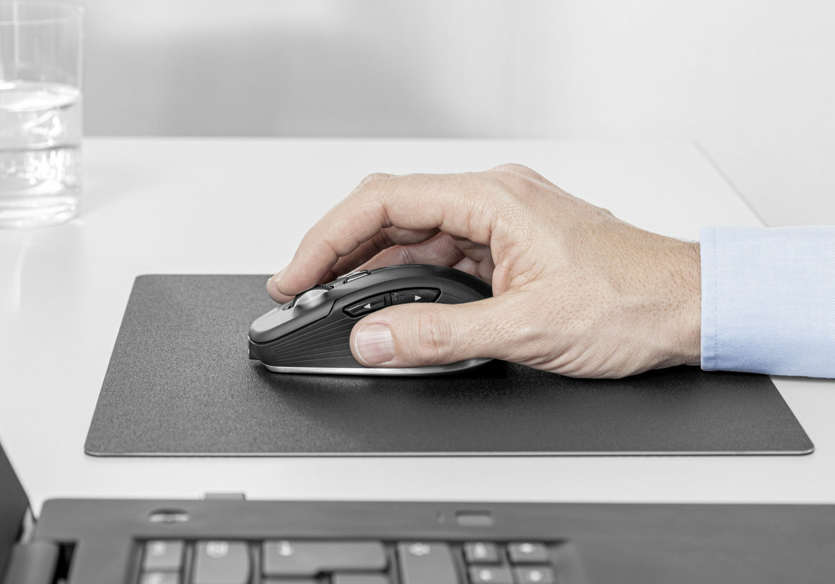 Mysz-3DCONNEXION-CadMouse-Pro-Wireless-w-dloni