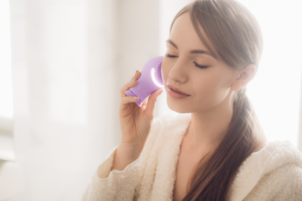 Szczoteczka soniczna BEAUTIFLY B-FRESH do twarzy USUWA NASKÓREK 