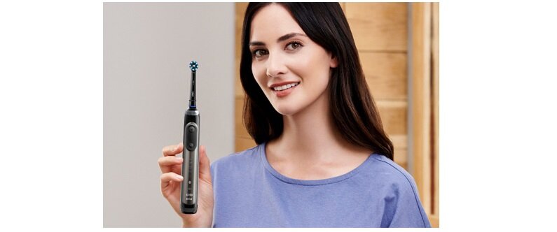 Szczoteczka rotacyjna ORAL-B Genius 10000LW SE