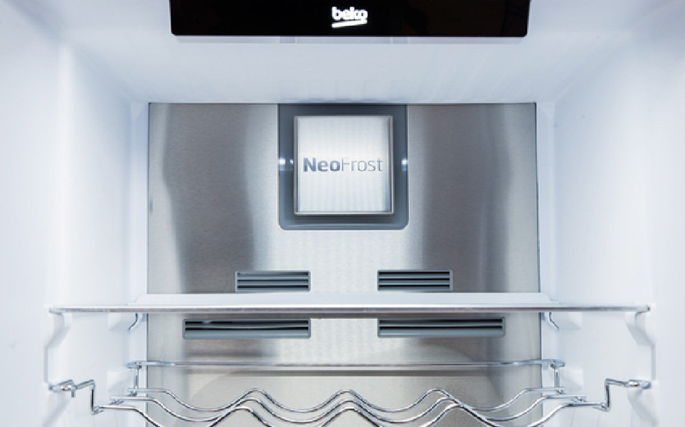 Lodówka BEKO MCNA406I43ZXR - Metal Wall