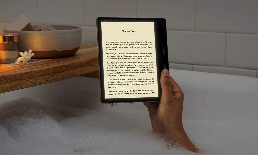 Czytnik E-Booków AMAZON Kindle Oasis 3 ekran czytanie ebooki książki rozdzielczość bateria ładowanie pojemność