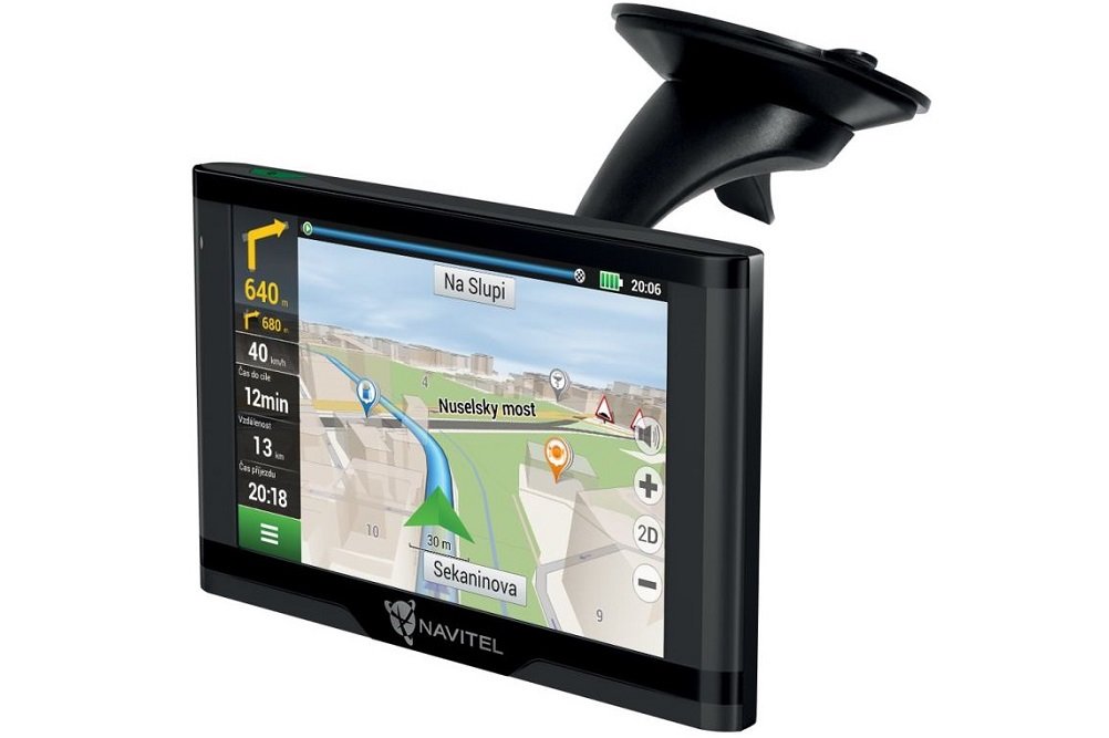 Nawigacja NAVITEL E500 TMC Magnetic mocowanie magnetyczne z wbudowanym zasilaniem