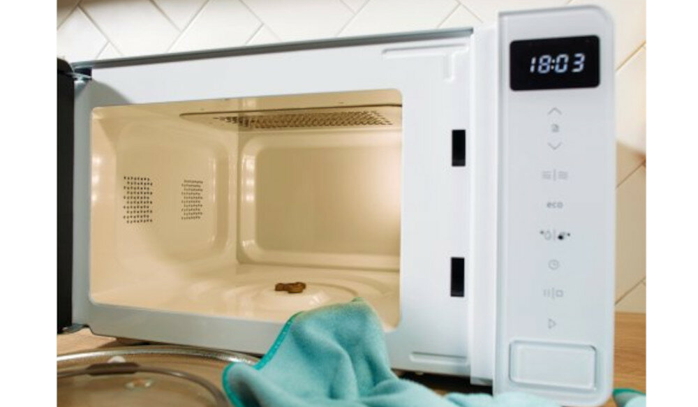 Kuchenka mikrofalowa GORENJE MO20A3X aqua clean czyszczenie para
