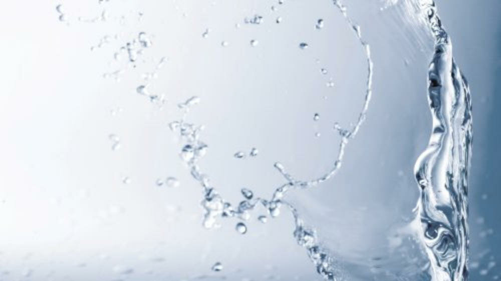 GORENJE-MO20A3B kuchenka mikrofalowa łatwe czyszczenie aquaclean naczynie woda para zmiękczanie