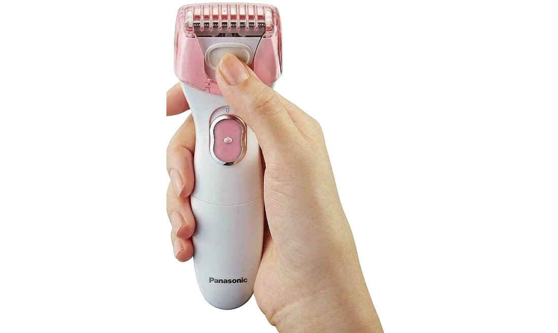 Golarka PANASONIC ES-WL50-P503 wygodny wysuwany przycisk glowica trymujaca skuteczne przycinanie dlugich i plaskich wloskow uzytkowanie