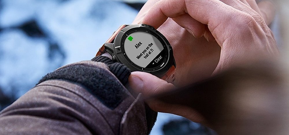 Zegarek sportowy GARMIN Fenix 6 opis wyświetlacz