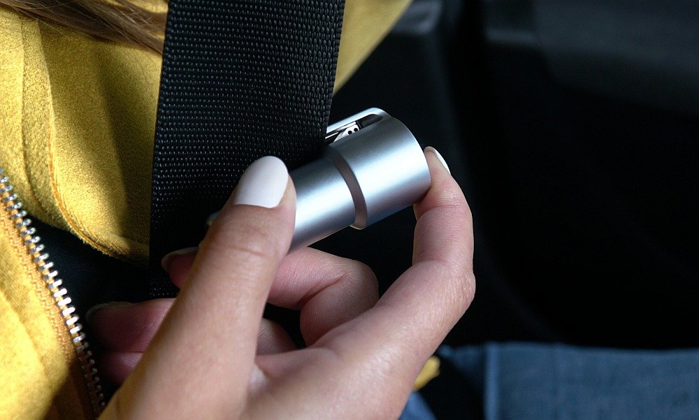 XBLITZ Q30 PRO ładowarka samochodowa 2xUSB Quick przecinak pasy nóż