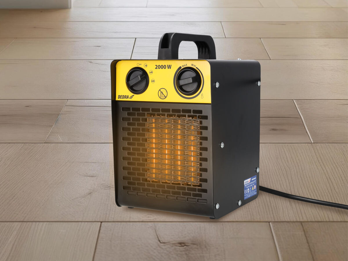 Nagrzewnica elektryczna DEDRA DED9930C1, zabezpieczenie, IP20, podwójna, chłodzenie, Włączona Dedra DED9930C1 ogrzewa jasną podłogę, wyraźny rozgrzany panel ceramiczny.