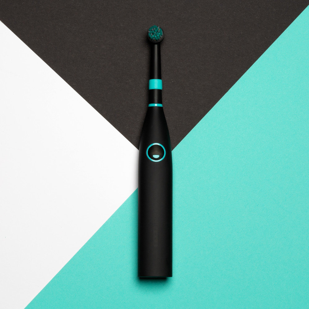 Szczoteczka soniczna MERIDEN Professional Biały