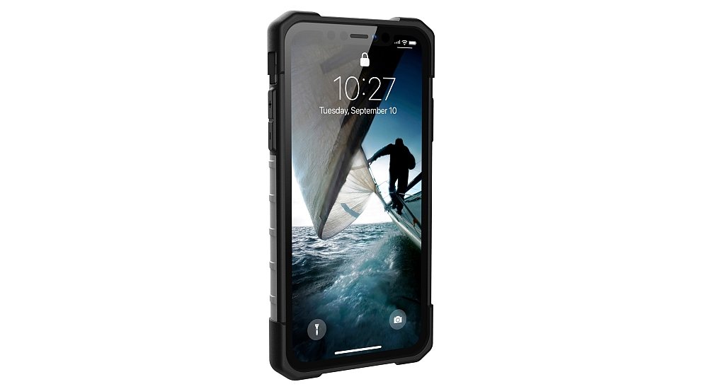 Etui UAG Pathfinder do Apple iPhone 11 ergonomia