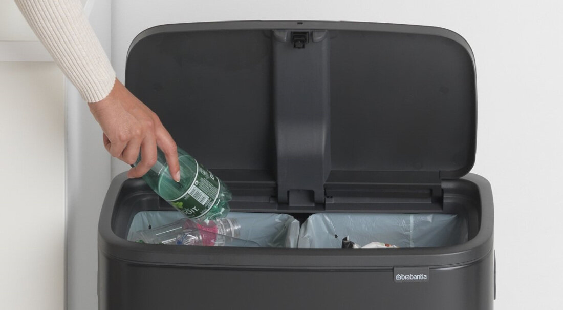 Kosz na śmieci BRABANTIA 221484 Bo Touch Bin 60L Czarny pojemnosc 2 x 30 l
