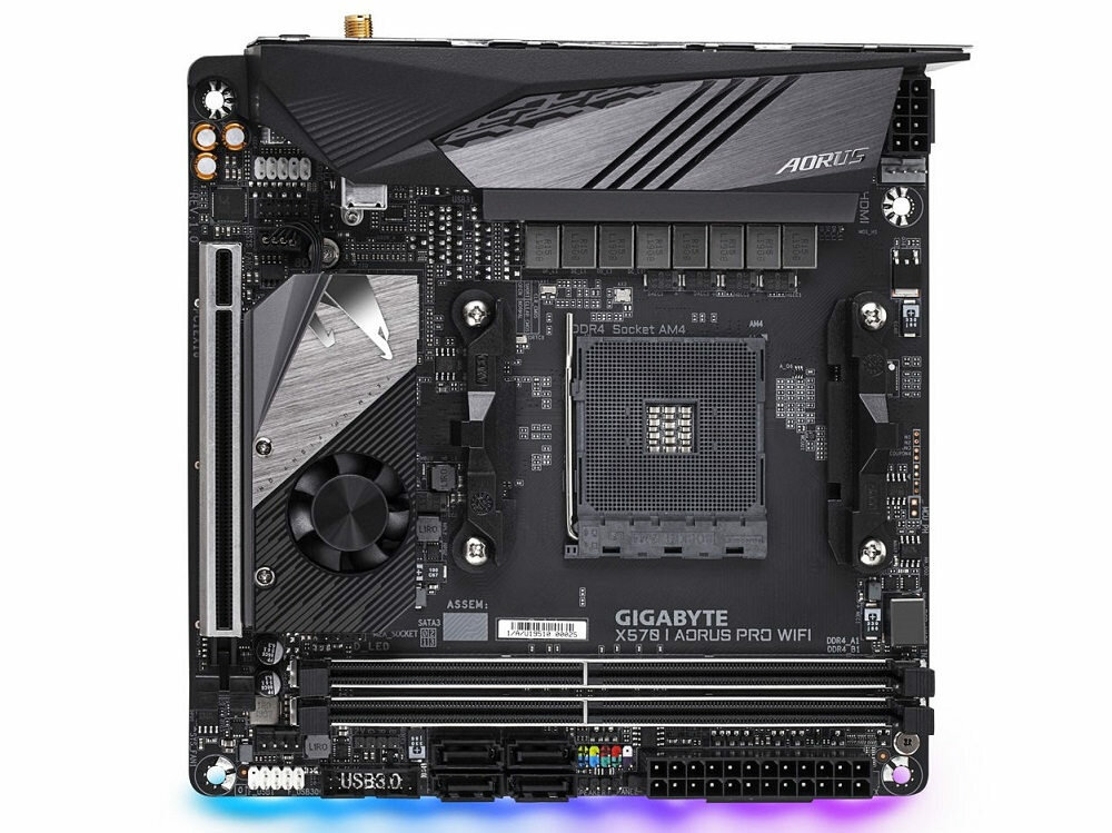 Płyta główna GIGABYTE X570 I Aorus Pro Wifi - Format Mini ITX kompatybilna z dużą liczbą obudów