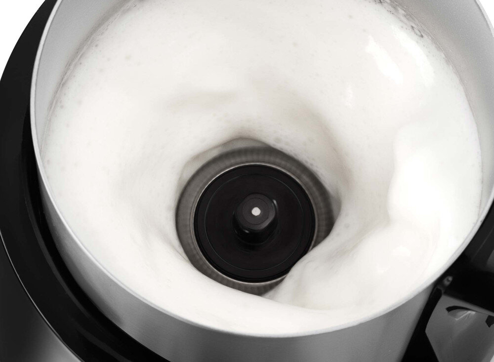 Spieniacz SENCOR SMF 4000BK Wydajne ogrzewanie indukcyjne redukuje czas równomierne podgrzewanie