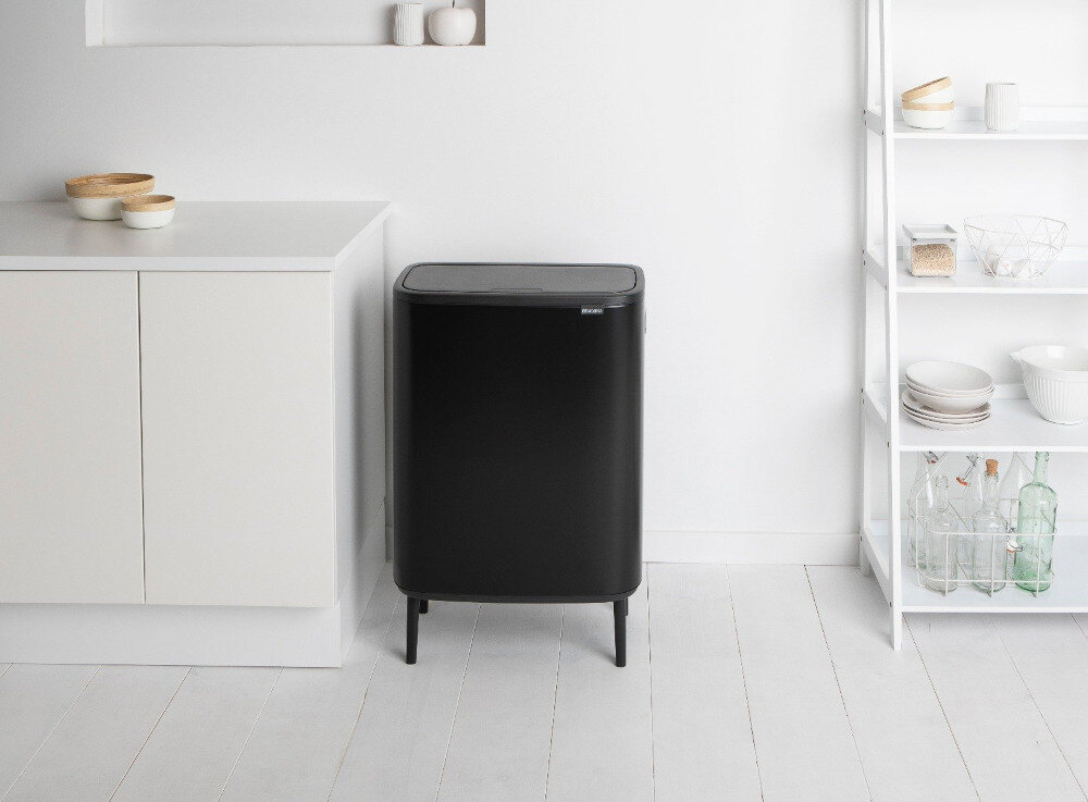 Kosz na śmieci BRABANTIA 130205 Bo Touch Bin Hi stabilnosc obsluga nozki mechanizm bezpieczenstwo uzytkowanie