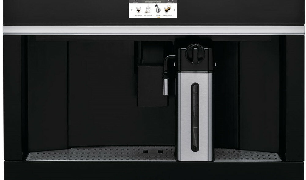 Ekspres WHIRLPOOL W11CM145 front ogólne