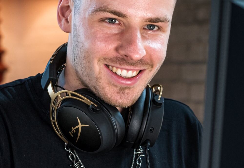 Słuchawki HYPERX Cloud dźwięk konstrukcja przewodowa bezprzewodowa mikrofon wygoda pilot jakość brzmienie