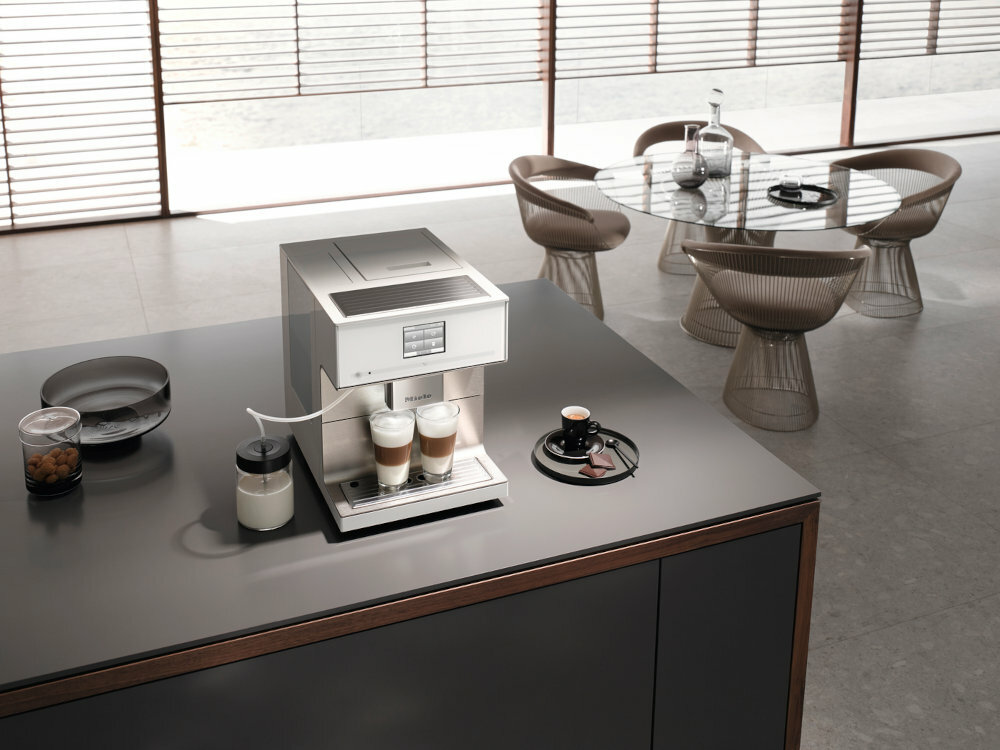 Ekspres MIELE CM 7550 Bialy Automatyczne opcje funkcje OneTouch for Two panel dotykowy preferencje