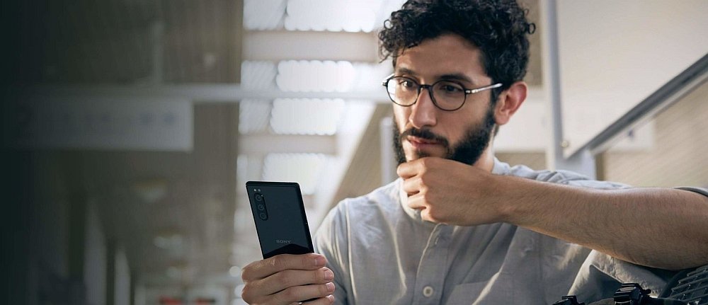 SMARTFON SONY XPERIA 5 design wygląd obudowa materiał wykonanie