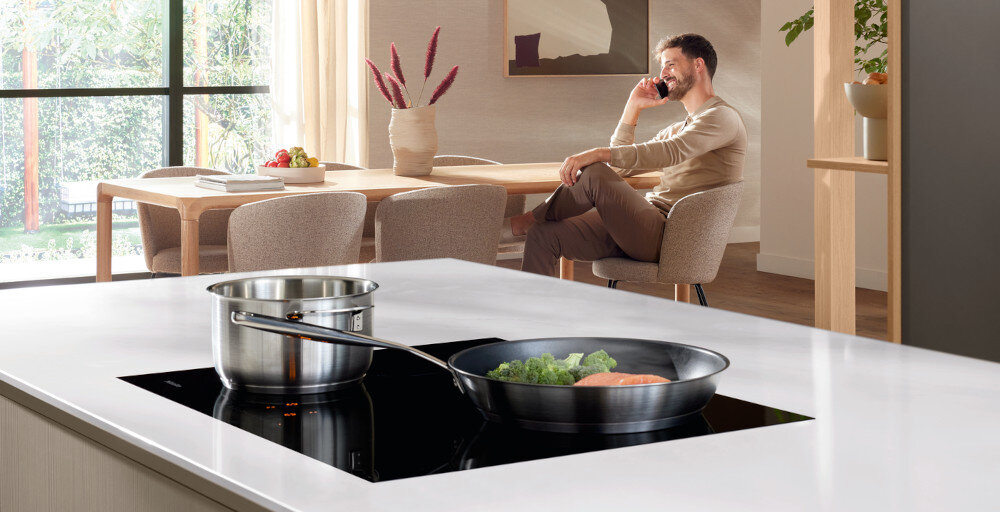 Płyta indukcyjna MIELE KM 7414 FX - Stop&Go