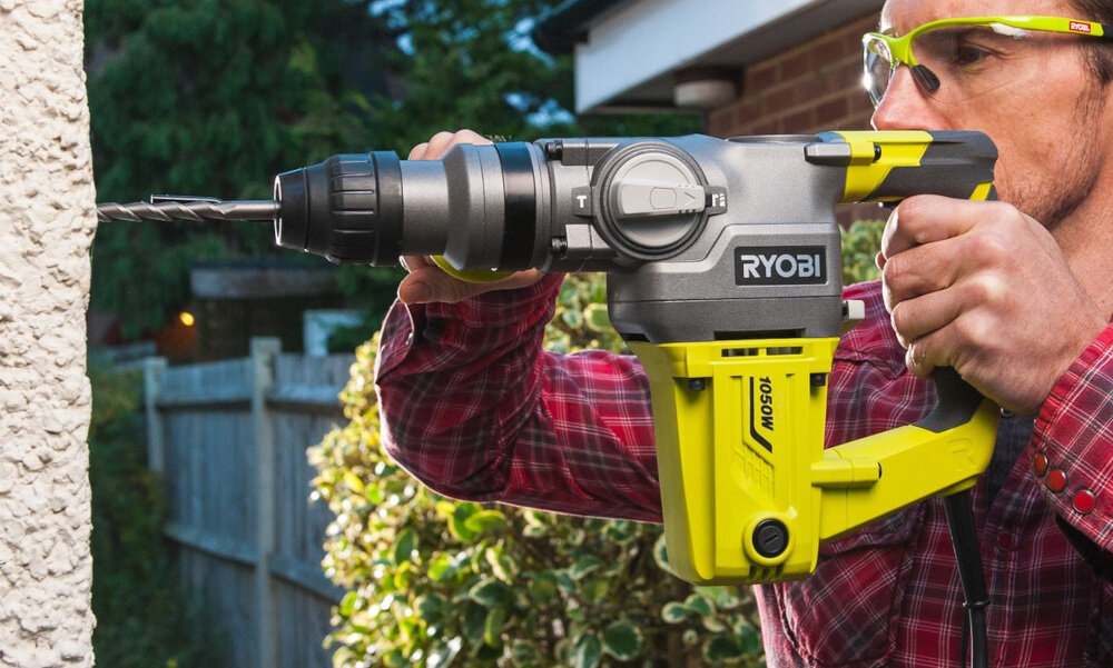Młotowiertarka RYOBI RSDS1050-K trzy tryby wiercenie z udarem wiercenie bez udaru dłutowanie