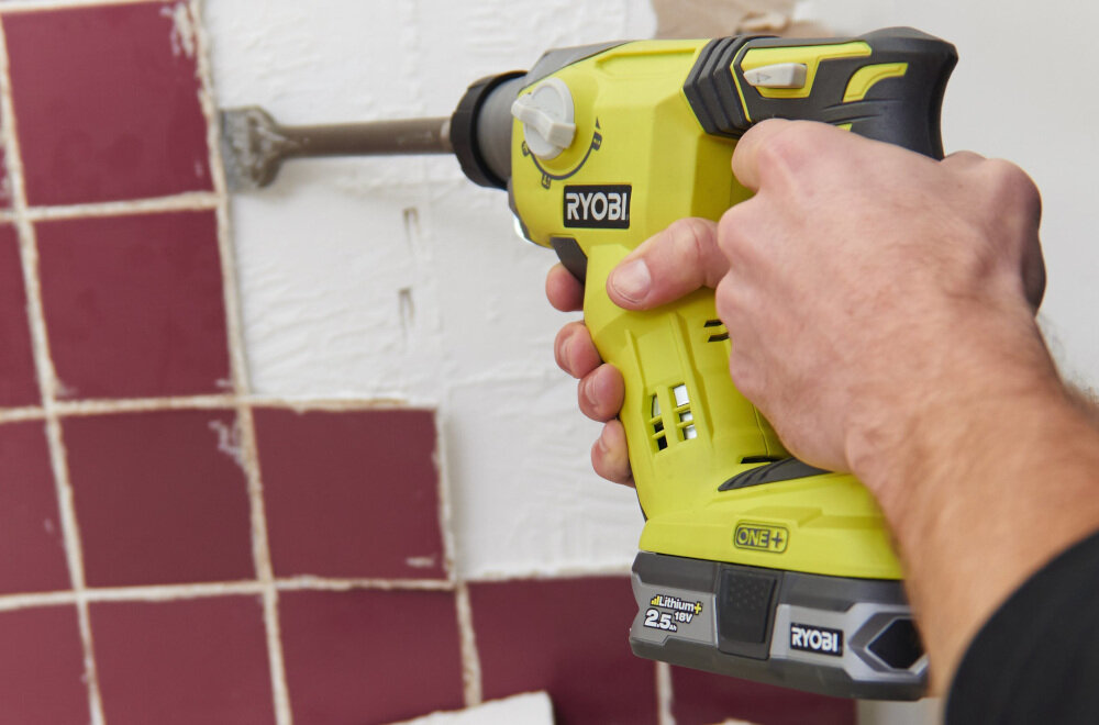 Młotowiertarka RYOBI R18SDS-125S tryb udaru 1,3 J EPTA maksymalna średnica odwiertów do 16 mm dla drewna i betonu do 13 mm dla stali