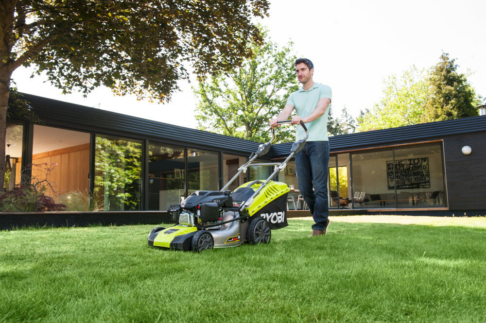 KOSIARKA SPALINOWA RYOBI RLM46175Y kosz do trawy