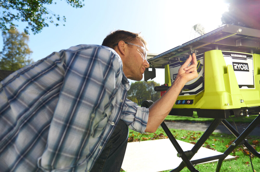 Pilarka stołowa RYOBI RTS1800ES-G wysokiej klasy stół odlany z aluminium