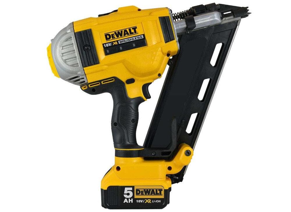 Gwoździarka DEWALT DCN692P2 zasilanie akumulator Li-Ion 18 V pojemność 5,0 Ah silnik bezszczotkowy mechaniczny napęd stałę parametry w niskich temperaturach w zakresie -20 do 50 stopni Celsjusza ogranicza konieczność częstego czyszczenia