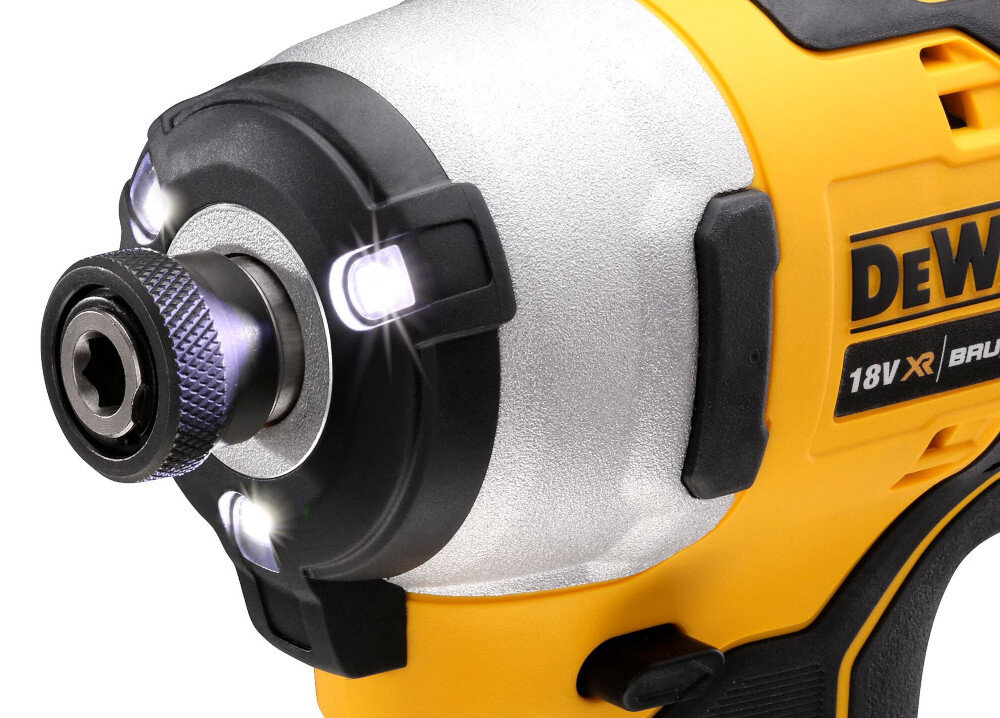 Zestaw Combo DEWALT DCK2062S2T pierścień świetlny  metalowa przekładnia sześciokątny uchwy bitowy 6,35 mm